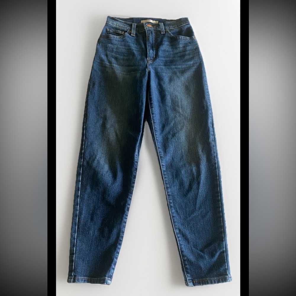 Levis Jeans Womens 24 Blue Denim High Waisted Mom Jean Dark Wash Cotton Pants